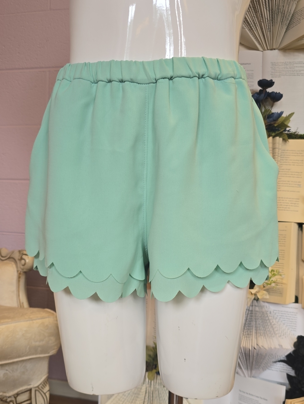 Kendall&Kylie High-waist Scallop Trim Soft Shorts SM Mint Green